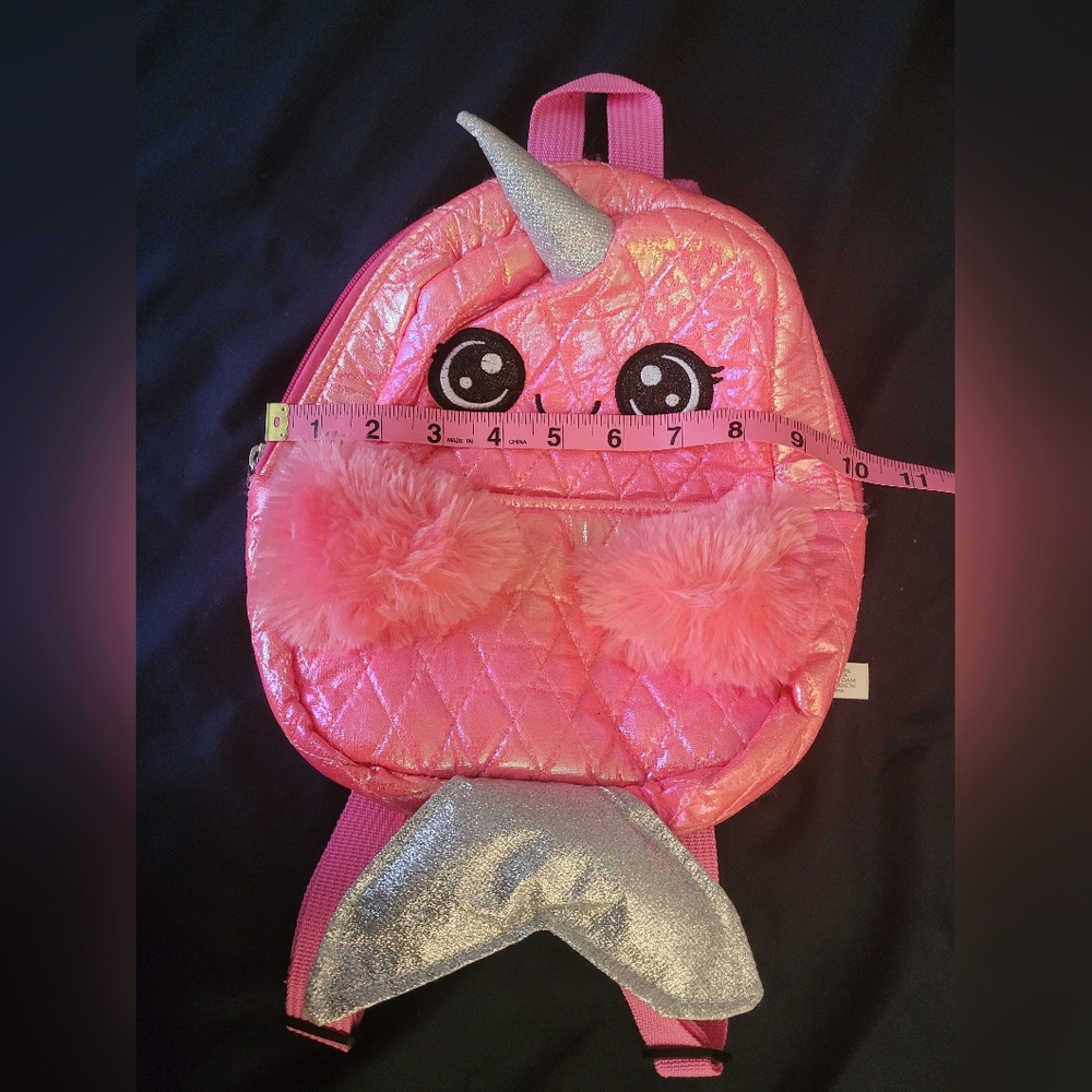 ⭐Pink Narwal Back Pack - Picture 3 of 6